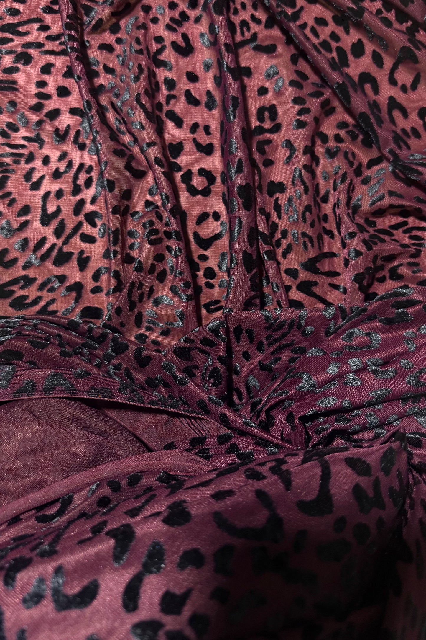 Falda animal print malla (incluye cinturón)